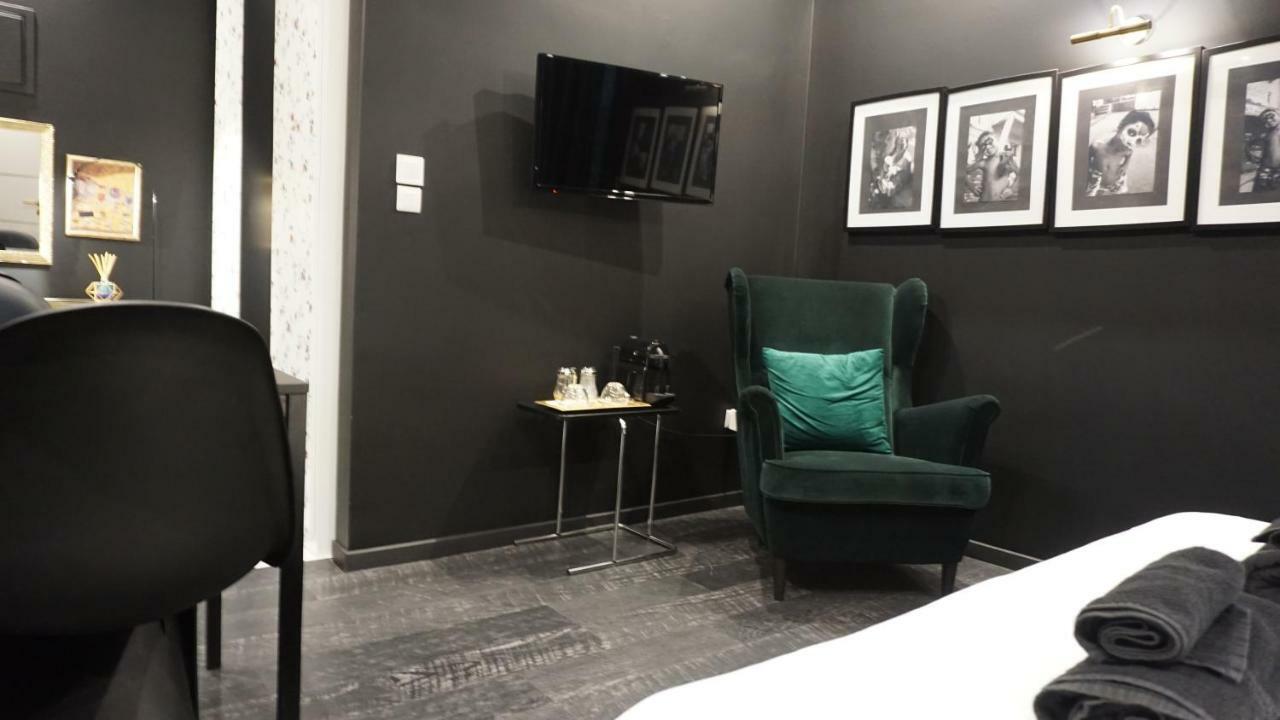Exclusive Design Studio With Yard Athens Ngoại thất bức ảnh